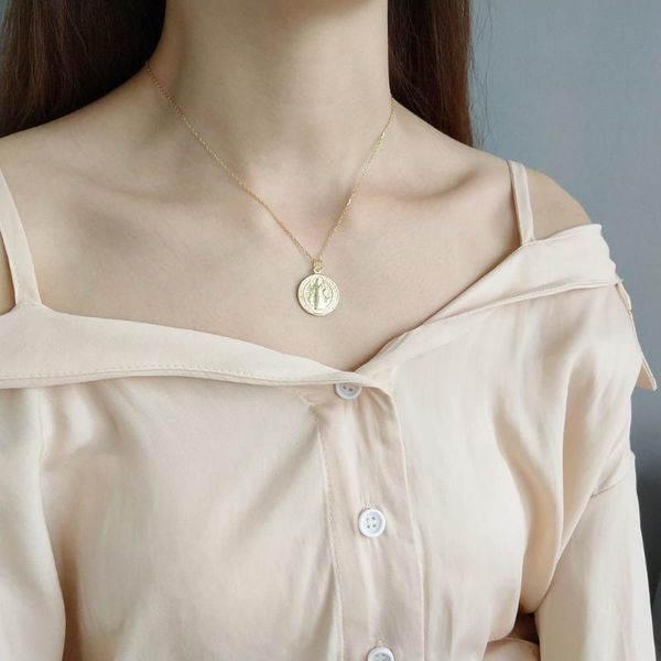 925 sterling sliver jesus cross coin pendant necklace women simple round disc charm chokers minimalist choker necklace collier, Silver
925 sterling sliver jesus cross coin pendant necklace women simple round disc charm chokers minimalist choker necklace collier, Silver