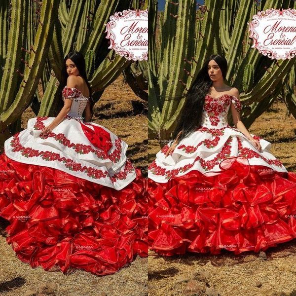 2020 ruffled floral charro wedding dresses off shoulder puffy skirt lace embroidery princess sweety 16s girls masquerade bridal dress, White
2020 ruffled floral charro wedding dresses off shoulder puffy skirt lace embroidery princess sweety 16s girls masquerade bridal dress, White