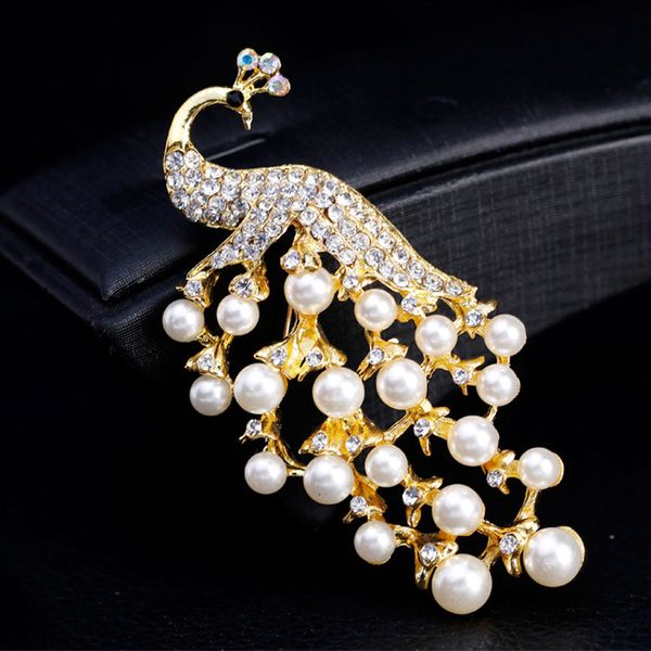fashion elegant crystal pearl gold silver plated brooches pins for women girls wedding party club jewelry, Gray
fashion elegant crystal pearl gold silver plated brooches pins for women girls wedding party club jewelry, Gray