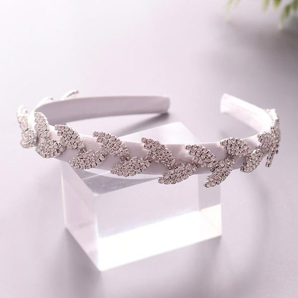 ueen baroque hair band vintage silver tiara sparkly rhinestone hairband for women wedding hair accessories s198-fg
ueen baroque hair band vintage silver tiara sparkly rhinestone hairband for women wedding hair accessories s198-fg