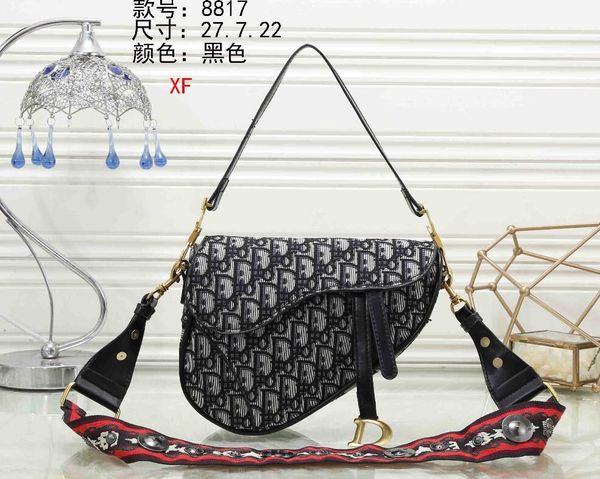 2020 saddle oblique clutch luxury brands handbag women shoulder bags crossbody messenger bags saddle bags wallet christian dior 03
2020 saddle oblique clutch luxury brands handbag women shoulder bags crossbody messenger bags saddle bags wallet christian dior 03