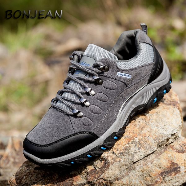 new brand hiking shoes breathable outdoor shoes camping climbing rubber sole leather outdoor men hiking scarpe sportive
new brand hiking shoes breathable outdoor shoes camping climbing rubber sole leather outdoor men hiking scarpe sportive
