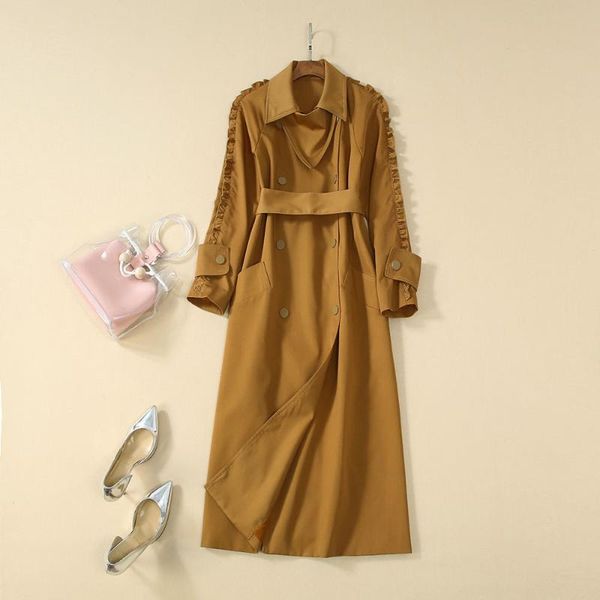autumn 2019 new european and american women's wear double-breasted fashion long sleeve lapel lace-up trench coat, Tan;black
autumn 2019 new european and american women's wear double-breasted fashion long sleeve lapel lace-up trench coat, Tan;black