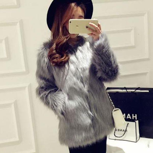 vetement 2019 winter women's faux fur coat artificial fur overcoat furry jacket femme plus size furry fake outwear q1009, Black
vetement 2019 winter women's faux fur coat artificial fur overcoat furry jacket femme plus size furry fake outwear q1009, Black