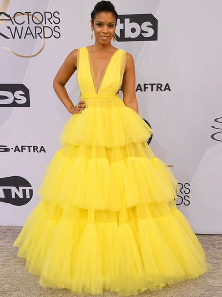 a line evening dresses long yellow formal dress sleeveless prom dress evening gowns formal party gowns, Black;red
a line evening dresses long yellow formal dress sleeveless prom dress evening gowns formal party gowns, Black;red