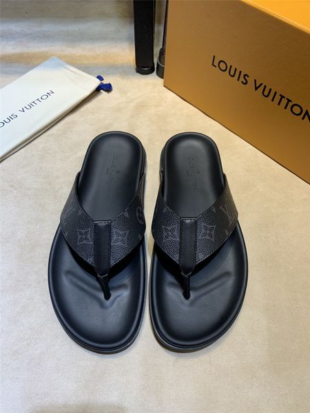 2020 high-end design leather sandals new floral brocade men's fashion slippers red bottom flip-flops female skates casual flat shoes
2020 high-end design leather sandals new floral brocade men's fashion slippers red bottom flip-flops female skates casual flat shoes