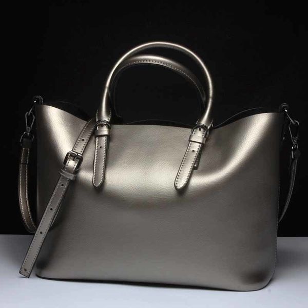 silver genuine leather shoulder bags for women 2018 luxury handbags messenger bag big tote ladies hand bags bolsas y190620 
silver genuine leather shoulder bags for women 2018 luxury handbags messenger bag big tote ladies hand bags bolsas y190620