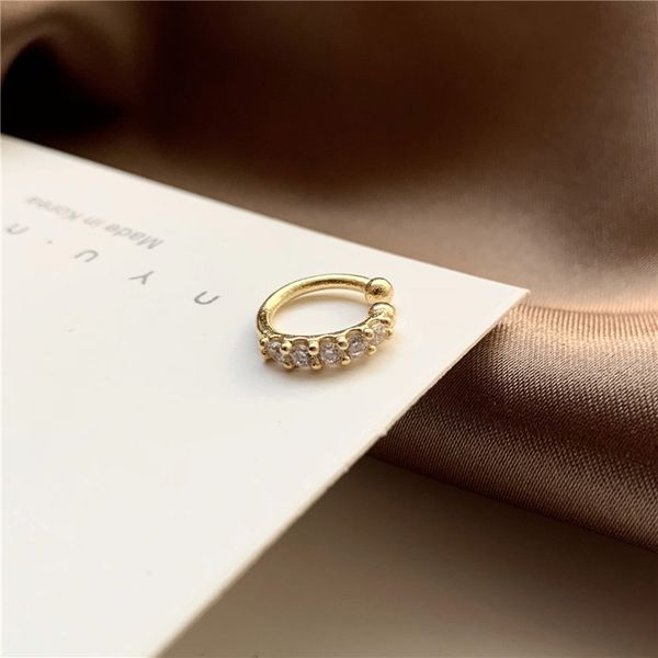 simple girl earrings exquisite small zircon ear bone clip adjustable clip earrings for women fashion jewelry accessories, Silver
simple girl earrings exquisite small zircon ear bone clip adjustable clip earrings for women fashion jewelry accessories, Silver