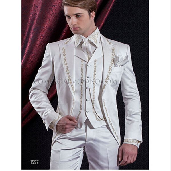 custom made 2020 white mens suits embroidery wedding suits for men groom tuxedos 3 piece bridegroom suit (jacket+pants+vest, White;black
custom made 2020 white mens suits embroidery wedding suits for men groom tuxedos 3 piece bridegroom suit (jacket+pants+vest, White;black