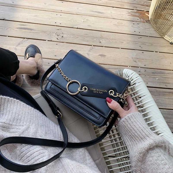 vintage quality pu leather crossbody bags for women small chain shoulder messenger bag lady travel handbag female elegant purses
vintage quality pu leather crossbody bags for women small chain shoulder messenger bag lady travel handbag female elegant purses