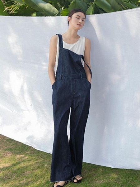 europe style charm jeans with straps 2020 new women's summer loose denim jumpsuit high end irregular brushed tassel jeans pants, Black;white
europe style charm jeans with straps 2020 new women's summer loose denim jumpsuit high end irregular brushed tassel jeans pants, Black;white