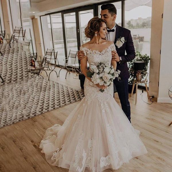 romantic mermaid wedding dresses off the shoulder appliques lace long bridal gowns backless vestido de novia, White
romantic mermaid wedding dresses off the shoulder appliques lace long bridal gowns backless vestido de novia, White