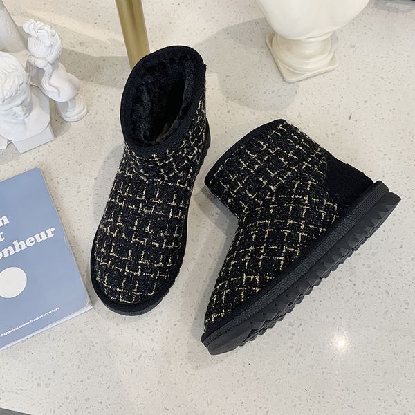 women boots net red flat snow boots female 2020 winter warm plush fur ankle casual wild non-slip short tube cotton shoes, Black
women boots net red flat snow boots female 2020 winter warm plush fur ankle casual wild non-slip short tube cotton shoes, Black