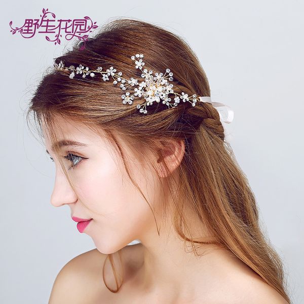 d212 or hairdressing decorate bride headwear marry ornaments accessories hair pearl an crown, Golden;white
d212 or hairdressing decorate bride headwear marry ornaments accessories hair pearl an crown, Golden;white