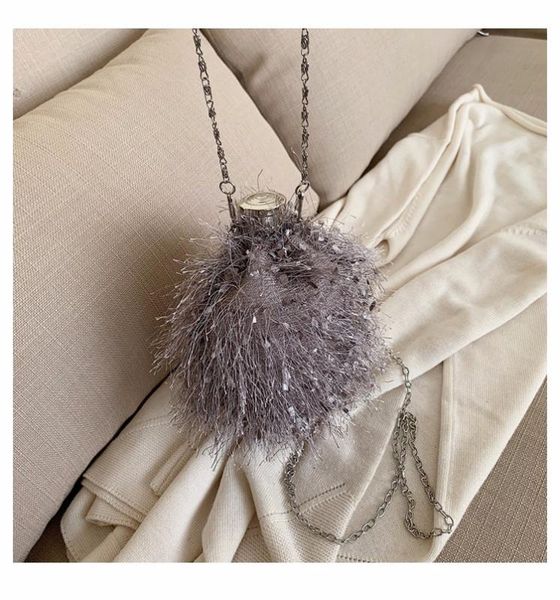 fashion faux fur women handbag winter shoulder bag female 2020 new famous designer chain messenger crossbody bag
fashion faux fur women handbag winter shoulder bag female 2020 new famous designer chain messenger crossbody bag