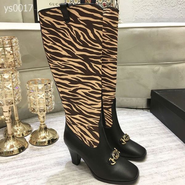 2020 leisure autumn and winter european and american catwalk fashion boots high-heeled square head color matching leather knight boots, Black
2020 leisure autumn and winter european and american catwalk fashion boots high-heeled square head color matching leather knight boots, Black