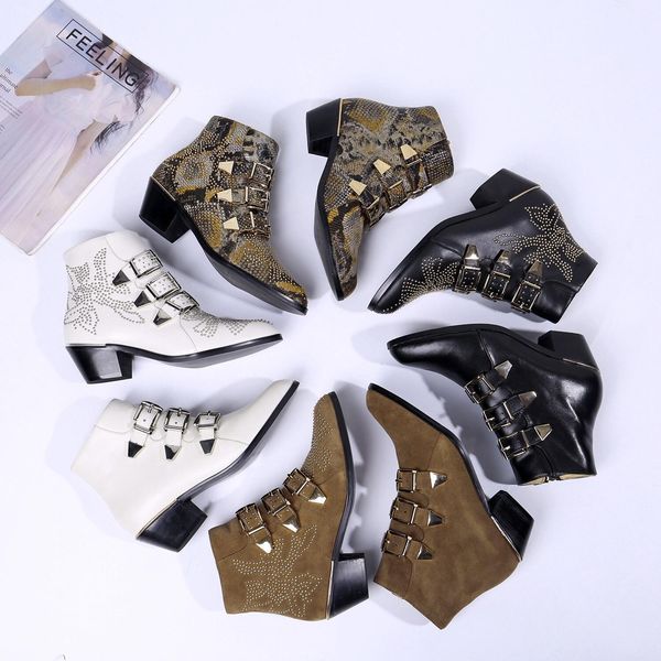 2019 women designer luxury boot martin desert boot flamingos love arrow medal 100% genuine leather coarse non-slip winter shoes size us5-11, Black
2019 women designer luxury boot martin desert boot flamingos love arrow medal 100% genuine leather coarse non-slip winter shoes size us5-11, Black