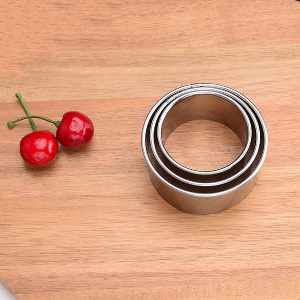 7cm stainless steel dumpling machine and cutting blade dough for kitchen home dough round roller machine dumpling skin mold
7cm stainless steel dumpling machine and cutting blade dough for kitchen home dough round roller machine dumpling skin mold