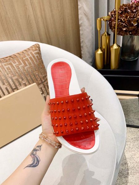 only men man summer fashion casual rivets slippers beach shoes drop shippment oem/odm g2050, Black
only men man summer fashion casual rivets slippers beach shoes drop shippment oem/odm g2050, Black