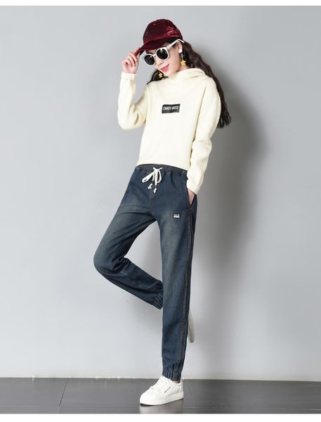 dark blue elastic waist with velvet han edition big yards high waist jeans women more loose haroun pants to keep warm bouquet of foot trouse
dark blue elastic waist with velvet han edition big yards high waist jeans women more loose haroun pants to keep warm bouquet of foot trouse