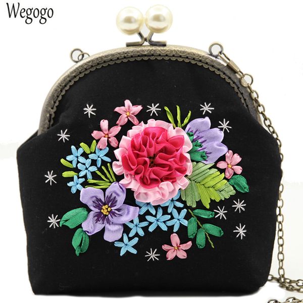 summer new easy embroidery diy flower bags clutch handbag cross stitch sets kit needlework sewing handmade purse creative gift
summer new easy embroidery diy flower bags clutch handbag cross stitch sets kit needlework sewing handmade purse creative gift