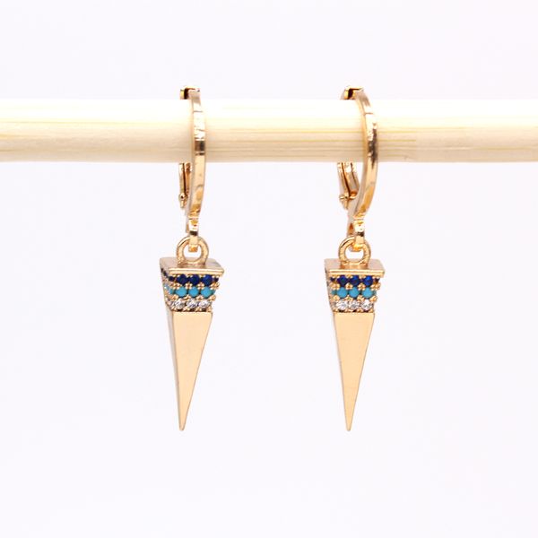 1pair vintage punk feather triangle cone hoop earrings for women simple colorful zircon geometric pendant ear stud jewelry, Golden;silver
1pair vintage punk feather triangle cone hoop earrings for women simple colorful zircon geometric pendant ear stud jewelry, Golden;silver