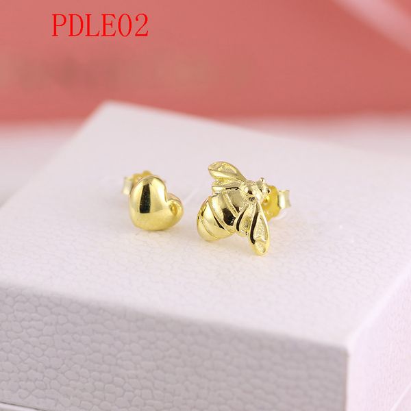 fashion brand s925 silver petal bee heart shaped earrings for fashion women and couples gifts, Golden;silver
fashion brand s925 silver petal bee heart shaped earrings for fashion women and couples gifts, Golden;silver