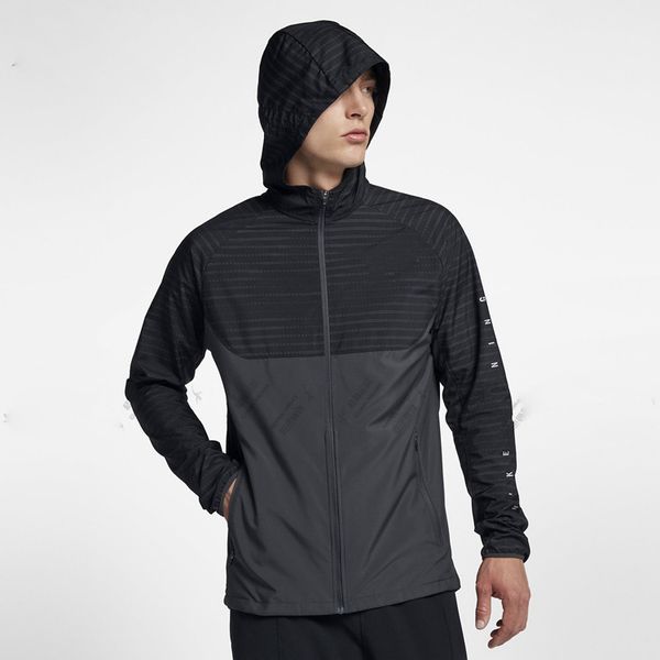 New Mens Brand Windbreakers for Spring and Autumn Designer Hooded Thin Jackets 2019 Free Shipping Letter Logo Printed Sportswears S-2XL
New Mens Brand Windbreakers for Spring and Autumn Designer Hooded Thin Jackets 2019 Free Shipping Letter Logo Printed Sportswears S-2XL
