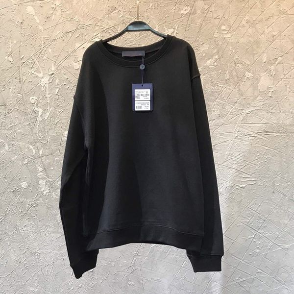 fashion-19fw france crewneck long sleeve tee casual solid color simple sweatshirt fashion pullover sweater sportwear street hoodie t-shirt, Black
fashion-19fw france crewneck long sleeve tee casual solid color simple sweatshirt fashion pullover sweater sportwear street hoodie t-shirt, Black