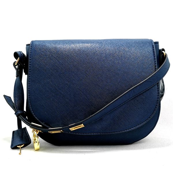 новая 2020 классических седельные сумки кожи pu женщин сумки crossbody сумка для женщин высокого качества женщин сумки sac основных
новая 2020 классических седельные сумки кожи pu женщин сумки crossbody сумка для женщин высокого качества женщин сумки sac основных