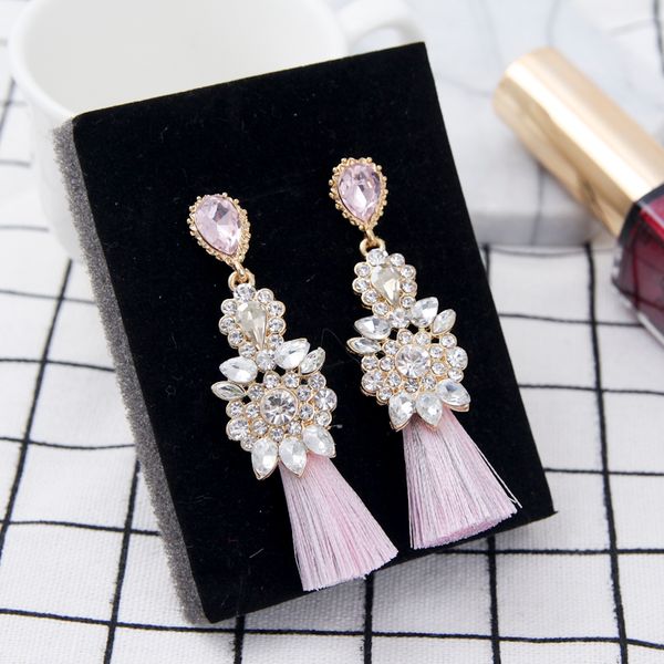 new silver needle pink blue tassel fringe drop earrings luxury crystal rhinestone statement jewelry for women 6a3014, Golden
new silver needle pink blue tassel fringe drop earrings luxury crystal rhinestone statement jewelry for women 6a3014, Golden