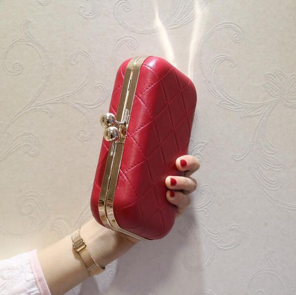 factory wholesale women handbag classic check joker dinner party dress hard box chain bag elegant atmosphere leather fashion party dress bag
factory wholesale women handbag classic check joker dinner party dress hard box chain bag elegant atmosphere leather fashion party dress bag