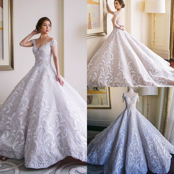 2020 luxury arabic wedding dresses lace floral appliqued a line v neck sweep train backless wedding dress custom made long vestidos de novia, White
2020 luxury arabic wedding dresses lace floral appliqued a line v neck sweep train backless wedding dress custom made long vestidos de novia, White