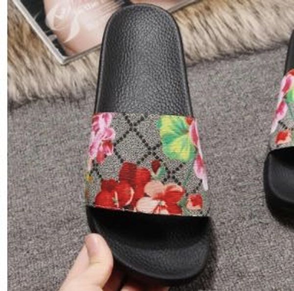 2019 brand slippers quality sandals designer shoes slides flip flops man woman loafers huaraches sneakers trainers running shoes g11, Black
2019 brand slippers quality sandals designer shoes slides flip flops man woman loafers huaraches sneakers trainers running shoes g11, Black