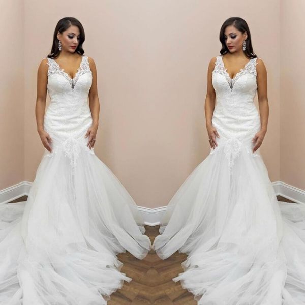 vintage v neck lace mermaid wedding dresses robes de mariée sleeveless tulle appliques sweep train bridal gowns, White
vintage v neck lace mermaid wedding dresses robes de mariée sleeveless tulle appliques sweep train bridal gowns, White