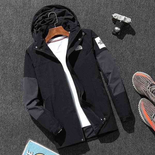 designer mens jackets autumn sun protection coat thin windbreakers outdoor sport camouflage jacket streetwear, Tan;black 
designer mens jackets autumn sun protection coat thin windbreakers outdoor sport camouflage jacket streetwear, Tan;black