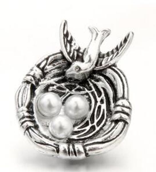 new 20pcs/lot fashion pearl bird nest pendant 18mm noosa button snap button flag pendant rhinestone charm diy jewelry drop shipping
new 20pcs/lot fashion pearl bird nest pendant 18mm noosa button snap button flag pendant rhinestone charm diy jewelry drop shipping