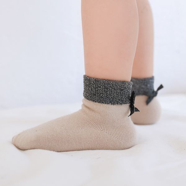 3 pairs/set socks baby toddler newborn baby socks for girls gold silk bow girl loose 2019 new autumn girl, Pink;yellow
3 pairs/set socks baby toddler newborn baby socks for girls gold silk bow girl loose 2019 new autumn girl, Pink;yellow