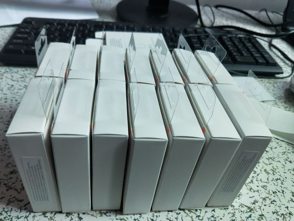 With retail package boxes For A++++ OEM Quality 1m 2m USB Data Sync Cable DHL free shipping..
With retail package boxes For A++++ OEM Quality 1m 2m USB Data Sync Cable DHL free shipping..