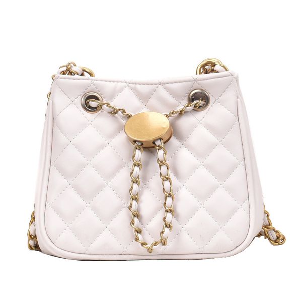 men and women the holiday gift bag leather handbags leather shoulder bag satchel bag 2019 early autumn new diamond-quilte
men and women the holiday gift bag leather handbags leather shoulder bag satchel bag 2019 early autumn new diamond-quilte