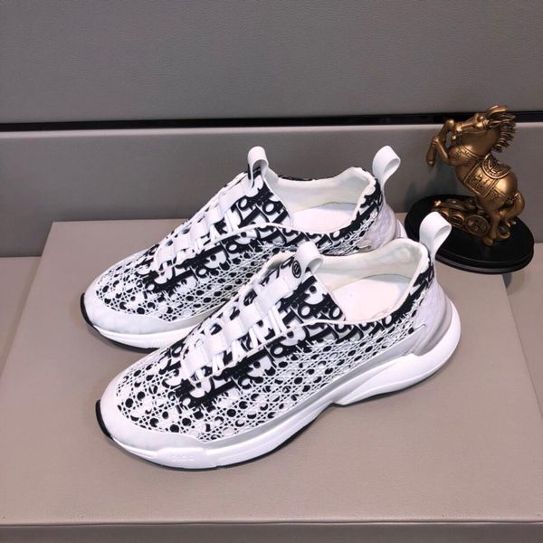 2020 high-end limited edition letter leather stitching men's casual low-sneakers, large size fashion lace-up outdoor tide shoes, 38-45, Black
2020 high-end limited edition letter leather stitching men's casual low-sneakers, large size fashion lace-up outdoor tide shoes, 38-45, Black