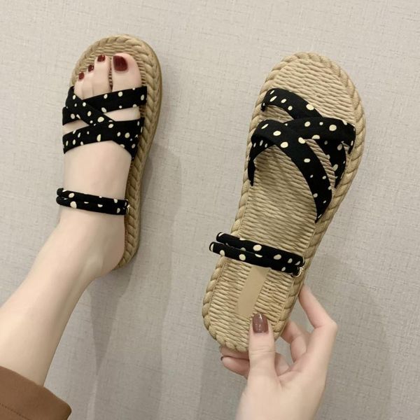 fashion polka dot cross-woven flat slippers women's summer footwear bohemian non-slip flat beach slipper shoes woman drop, Black
fashion polka dot cross-woven flat slippers women's summer footwear bohemian non-slip flat beach slipper shoes woman drop, Black