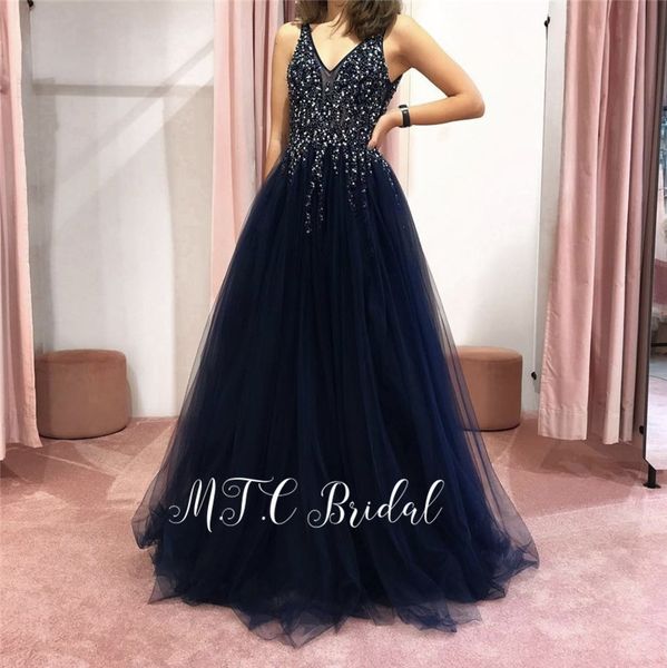 graceful navy blue pearls long evening dress 2019 floor length v neck illusion tulle prom gowns custom made arabic party dresses, White;black
graceful navy blue pearls long evening dress 2019 floor length v neck illusion tulle prom gowns custom made arabic party dresses, White;black