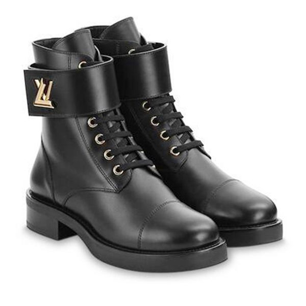 high-end women shoeswonderland ranger buckle boot lady glazed leather outdoor rubber outsole boots black martin boots motocycle boots
high-end women shoeswonderland ranger buckle boot lady glazed leather outdoor rubber outsole boots black martin boots motocycle boots