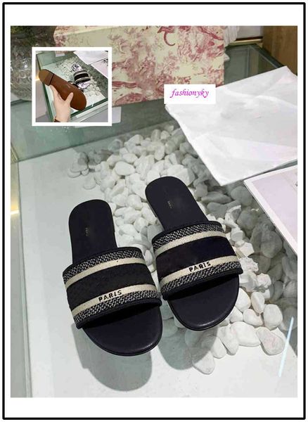 with boxnew dazzle flowers women sandals designer flat slippers embroidery sandal floral brocade slipper striped beach causal slipper, Black
with boxnew dazzle flowers women sandals designer flat slippers embroidery sandal floral brocade slipper striped beach causal slipper, Black