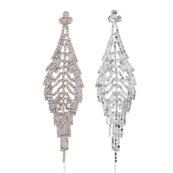 wholesale- and american jewelry fashion trendy girl water drops earrings with claw chains drilled leaf earrings, Golden
wholesale- and american jewelry fashion trendy girl water drops earrings with claw chains drilled leaf earrings, Golden