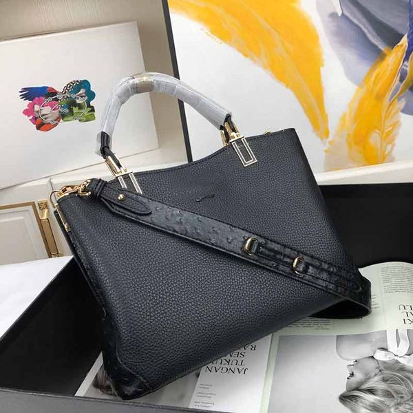 designer handbags pra crossbody bags 2019 new fashion luxury classic genuine leather women handbag small shoulder
designer handbags pra crossbody bags 2019 new fashion luxury classic genuine leather women handbag small shoulder