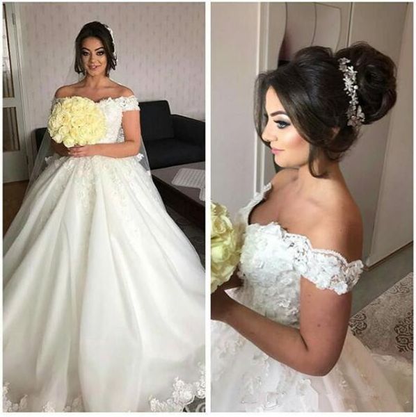 off shoulder lace appliques a-line wedding dresses 2020 3d flowers adorned bridal gowns bandage back customized vestidos de marriage, White
off shoulder lace appliques a-line wedding dresses 2020 3d flowers adorned bridal gowns bandage back customized vestidos de marriage, White