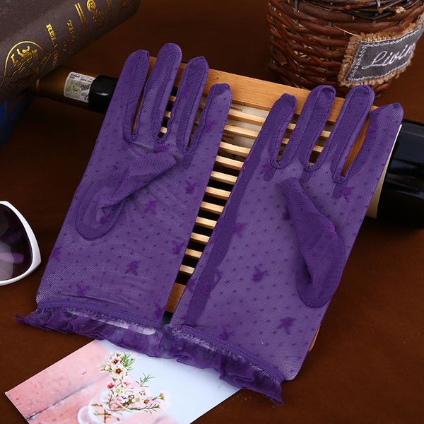 fashion-sun protection accessories lace hollow-out gloves skid resistance pattern lace, Blue;gray
fashion-sun protection accessories lace hollow-out gloves skid resistance pattern lace, Blue;gray