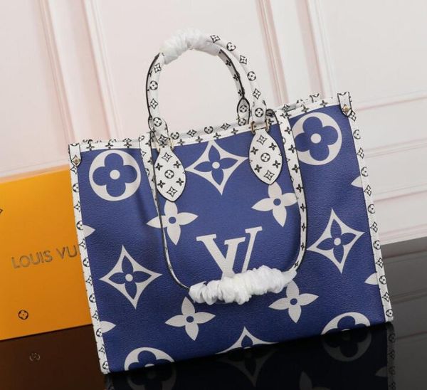 fashion love heart v wave pattern satchel designer shoulder bag chain handbag luxury crossbody purse lady tote bags41.0 x 34.0 x 19.0 cm
fashion love heart v wave pattern satchel designer shoulder bag chain handbag luxury crossbody purse lady tote bags41.0 x 34.0 x 19.0 cm